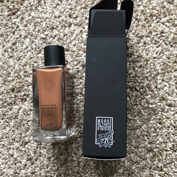 Nars Bronzing Body Oil - Picture 3 of 4
